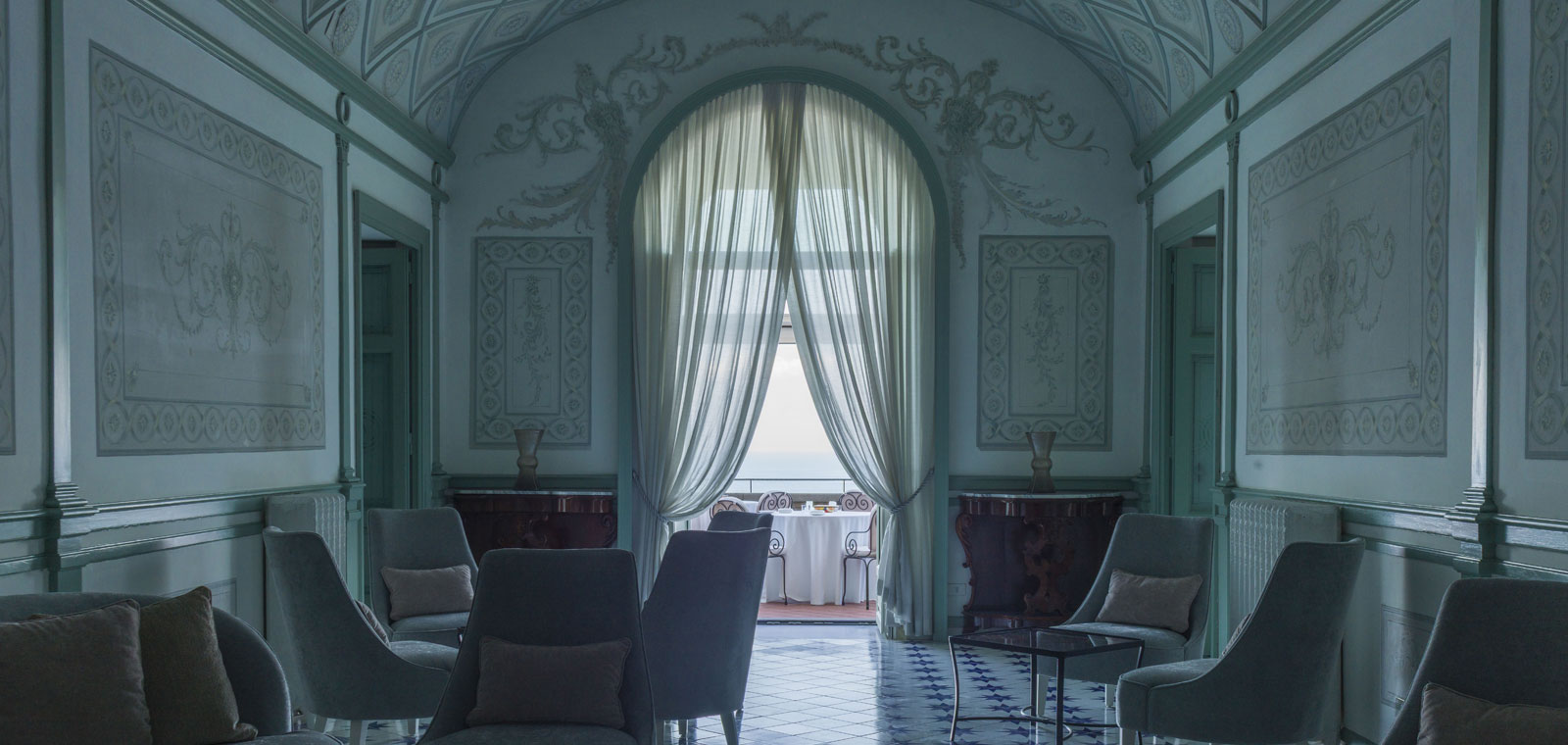 Terrazza Bosquet fine dining atmosphere